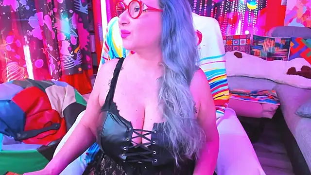 mature lisa naughty online show from 21, 3, 2025