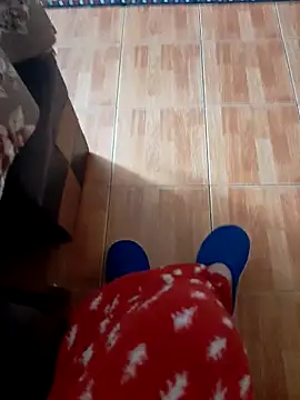 feet toes online show from 28, 10, 2025