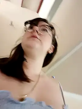 HunnyyLove online show from 31, 12, 2024