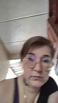 HunnyyLove online show from 27, 10, 2025