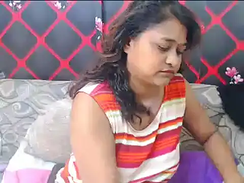 Snapshot of indian_glitter chatting on 8, 3, 2025 indian glitter online show from 8, 3, 2025