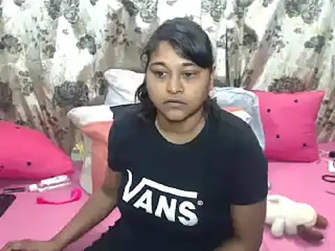 Snapshot of indian_glitter chatting on 28, 9, 2025 indian glitter online show from 28, 9, 2025