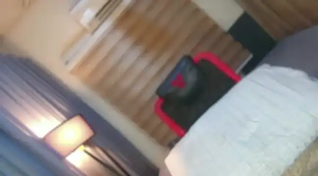 bella maxwel online show from 21, 12, 2024