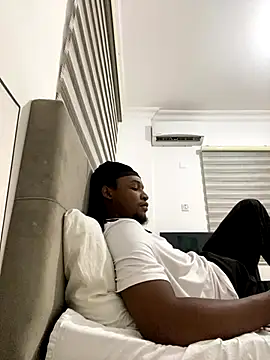 finefinance online show from 8, 10, 2025