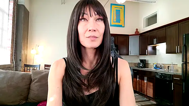 Snapshot of EveEnigma chatting on 18, 12, 2024 EveEnigma online show from 18, 12, 2024