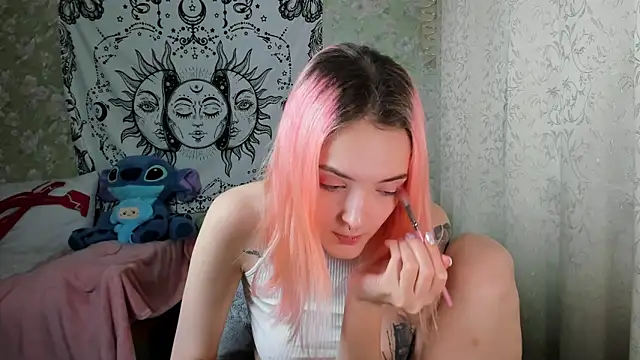 Snapshot of Cutie_Adelia chatting on 28, 1, 2025 Cutie Adelia online show from 28, 1, 2025