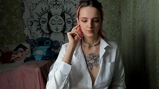 Snapshot of Cutie_Adelia chatting on 22, 3, 2025 Cutie Adelia online show from 22, 3, 2025