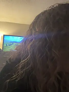 AuroraSummers online show from 4, 2, 2025