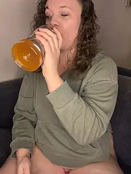 AuroraSummers online show from 13, 3, 2025