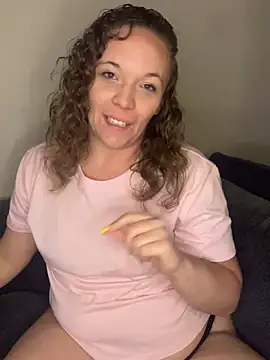 AuroraSummers online show from 20, 3, 2025