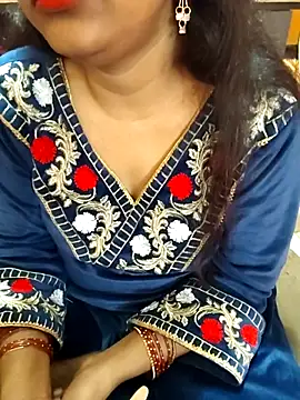 Snapshot of Diya_143 chatting on 4, 2, 2026 Diya 143 online show from 4, 2, 2026