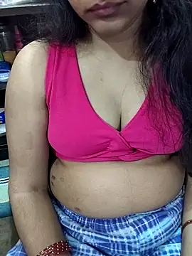 Snapshot of Diya_143 chatting on 9, 2, 2026 Diya 143 online show from 9, 2, 2026