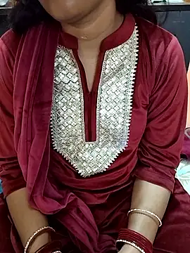 Snapshot of Diya_143 chatting on 15, 2, 2026 Diya 143 online show from 15, 2, 2026