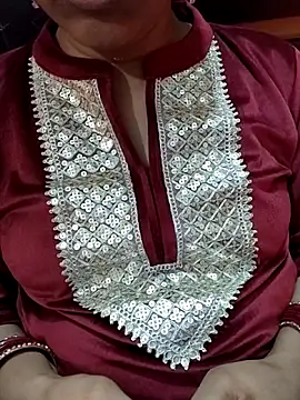 Snapshot of Diya_143 chatting on 15, 2, 2026 Diya 143 online show from 15, 2, 2026