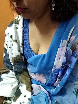 Snapshot of Diya_143 chatting on 17, 2, 2026 Diya 143 online show from 17, 2, 2026