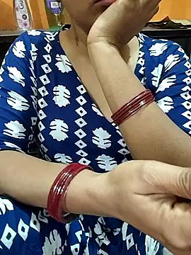 Snapshot of Diya_143 chatting on 21, 2, 2026 Diya 143 online show from 21, 2, 2026