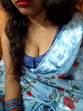 Snapshot of Diya_143 chatting on 25, 2, 2026 Diya 143 online show from 25, 2, 2026