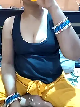 Snapshot of Diya_143 chatting on 2, 6, 2026 Diya 143 online show from 2, 6, 2026