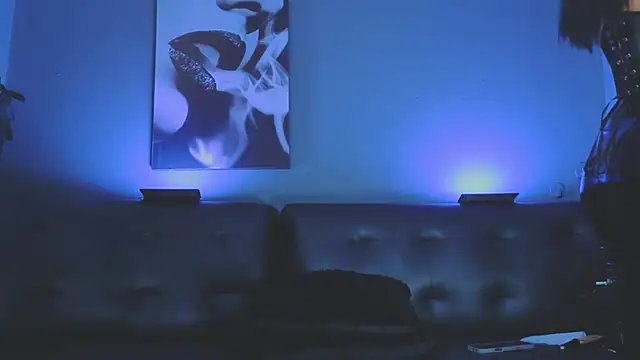 Amberstones online show from 4, 12, 2025