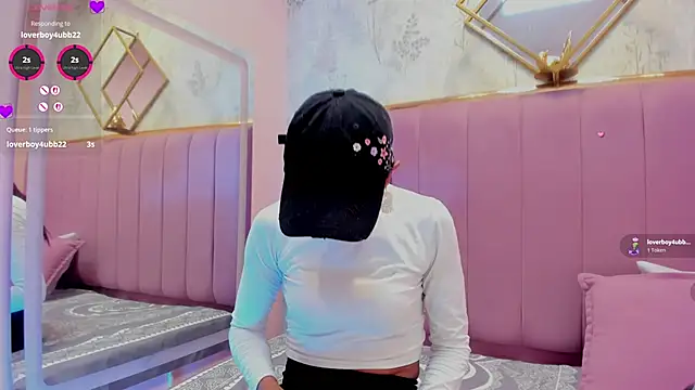 HannaPetit online show from 15, 4, 2026