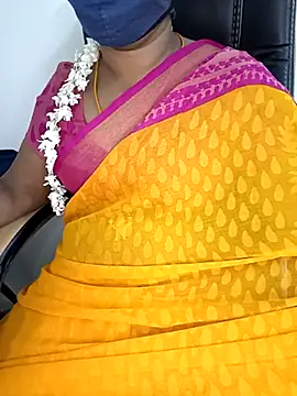 Snapshot of Tamil-hotwife chatting on 18, 2, 2025 Tamil-hotwife online show from 18, 2, 2025