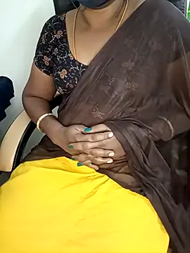 Snapshot of Tamil-hotwife chatting on 19, 2, 2025 Tamil-hotwife online show from 19, 2, 2025