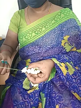 Snapshot of Tamil-hotwife chatting on 9, 3, 2025 Tamil-hotwife online show from 9, 3, 2025