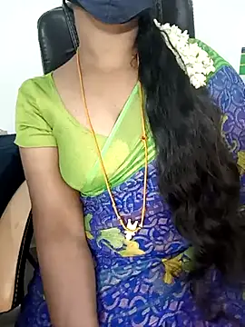 Snapshot of Tamil-hotwife chatting on 9, 3, 2025 Tamil-hotwife online show from 9, 3, 2025