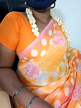Snapshot of Tamil-hotwife chatting on 17, 3, 2025 Tamil-hotwife online show from 17, 3, 2025