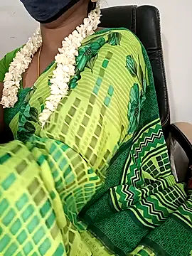 Snapshot of Tamil-hotwife chatting on 10, 9, 2025 Tamil-hotwife online show from 10, 9, 2025