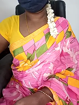 Snapshot of Tamil-hotwife chatting on 11, 9, 2025 Tamil-hotwife online show from 11, 9, 2025