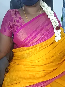 Snapshot of Tamil-hotwife chatting on 29, 9, 2025 Tamil-hotwife online show from 29, 9, 2025
