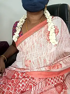 Snapshot of Tamil-hotwife chatting on 10, 10, 2025 Tamil-hotwife online show from 10, 10, 2025