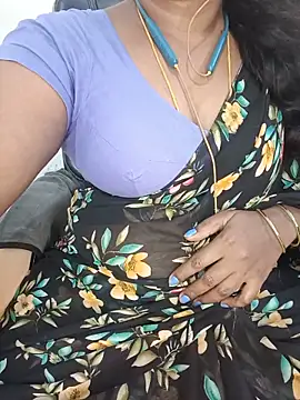 Snapshot of Tamil-hotwife chatting on 20, 6, 2026 Tamil-hotwife online show from 20, 6, 2026