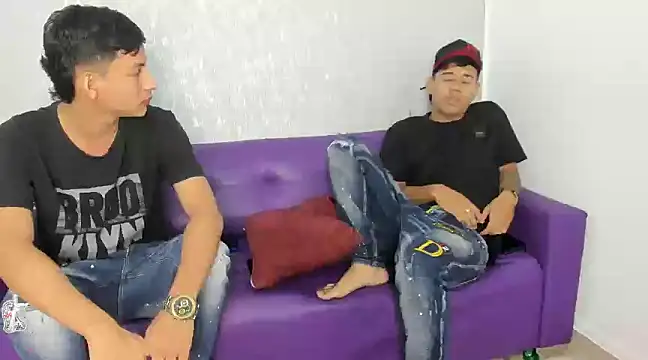pelusos mens online show from 12, 12, 2024