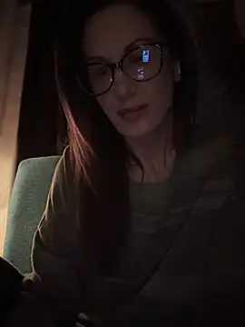 Fiona Kent  online show from 10, 12, 2024