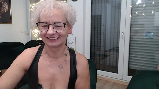Snapshot of Hot_Ann52 chatting on 19, 12, 2024 Hot Ann52 online show from 19, 12, 2024