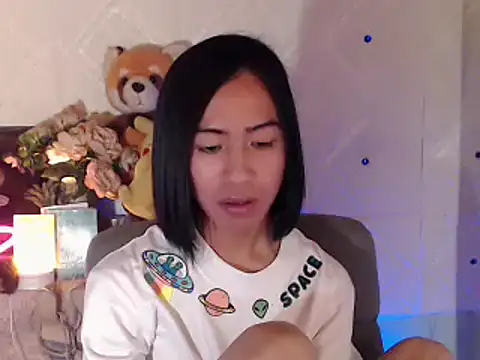 Snapshot of Lemonadexxx chatting on 8, 2, 2025 Lemonadexxx online show from 8, 2, 2025