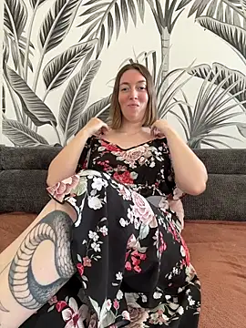 Snapshot of Daisy_Michto_Officiel chatting on 22, 5, 2026 Daisy Michto Officiel online show from 22, 5, 2026