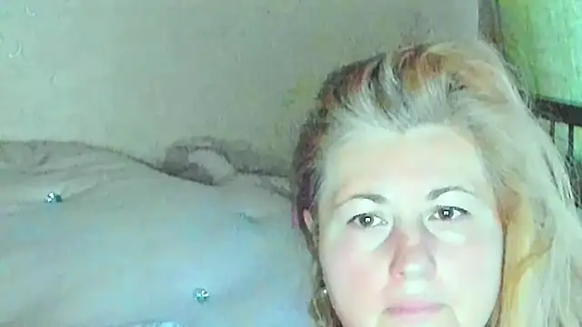 BustyDonnaSexyy online show from 1, 11, 2025