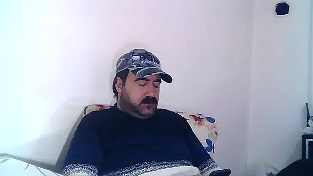 Snapshot of ZYXEL353 chatting on 8, 1, 2025 ZYXEL353 online show from 8, 1, 2025