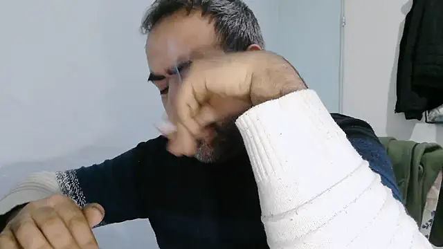 Snapshot of ZYXEL353 chatting on 2, 2, 2026 ZYXEL353 online show from 2, 2, 2026