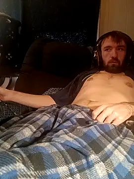 Snapshot of ShadowyTube chatting on 14, 1, 2025 ShadowyTube online show from 14, 1, 2025