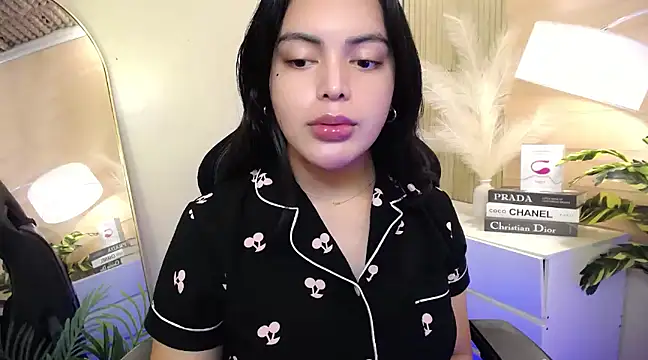 Snapshot of HotstuffCherrySummer chatting on 11, 1, 2025 HotstuffCherrySummer online show from 11, 1, 2025
