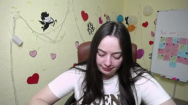 Snapshot of MilanaPrice chatting on 28, 2, 2025 MilanaPrice online show from 28, 2, 2025