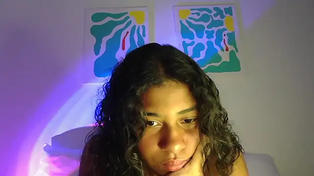 dark enchantress  online show from 15, 3, 2026