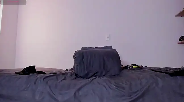 Cloudy pigDude online show from 7, 3, 2025