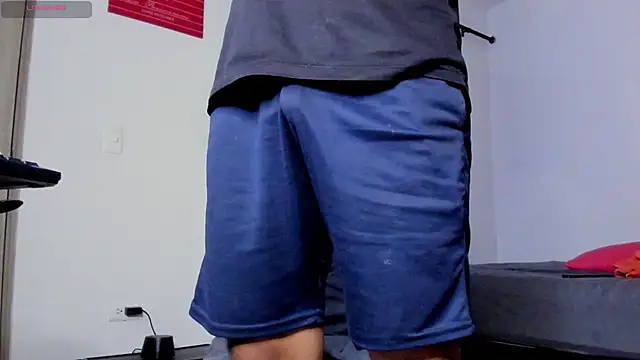 Cloudy pigDude online show from 13, 3, 2025