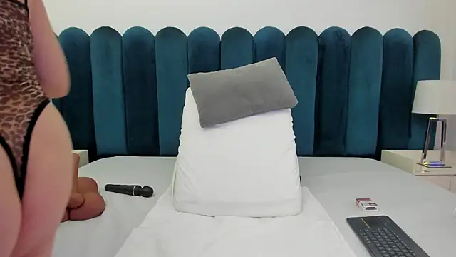 Snapshot of marianaaguii chatting on 3, 6, 2026 marianaaguii online show from 3, 6, 2026