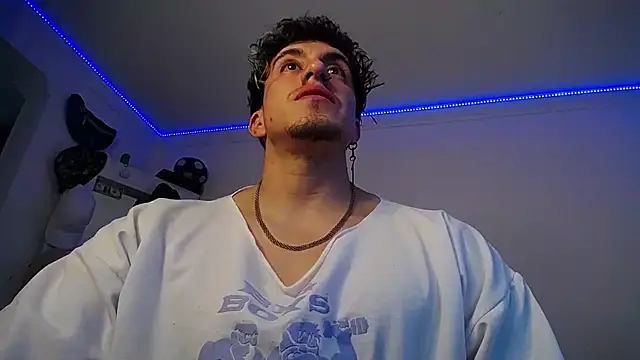 strongboy  online show from 18, 10, 2025